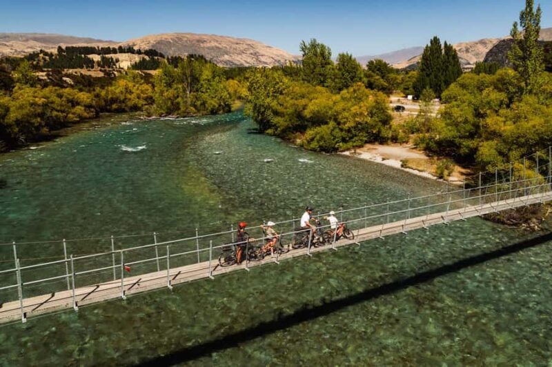 Wnaka: Gladstone Track and Wanaka Trails on Bike or eBike - Returning to Wanaka
