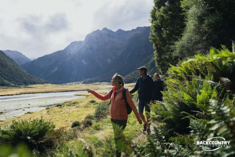 Wnaka: Heli Siberia Max - Helicopter Flight, Hike, Jet Boat - Key Points