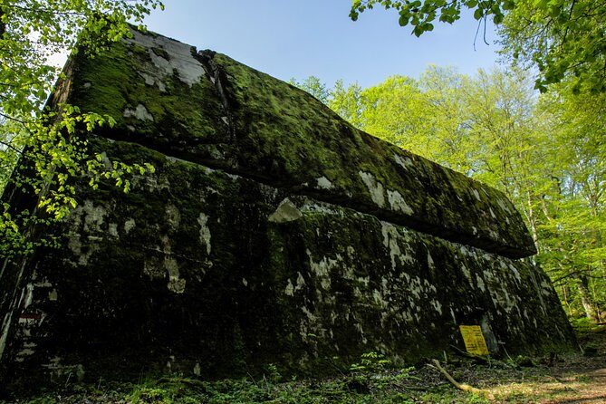 Wolfs Lair Private Day Trip from Warsaw - FAQ