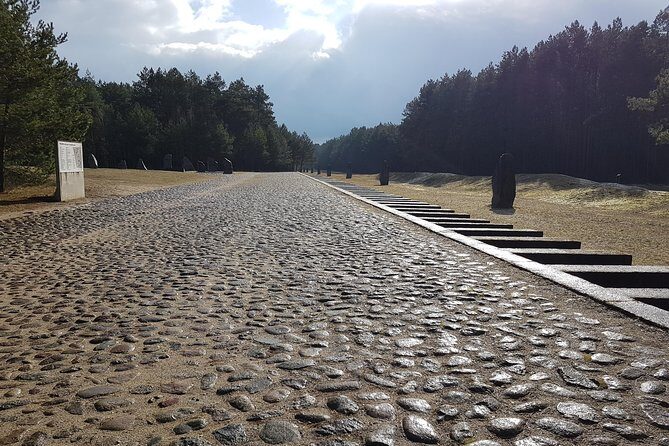 Wolf's Lair & Treblinka Tour in 1 day from Warsaw - Final Thoughts: A Well-Rounded, Valuable Experience