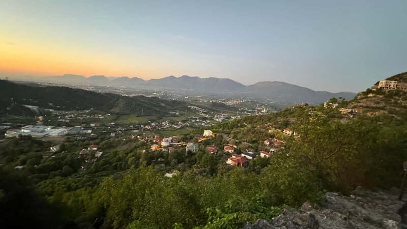 Wonderful Sunset and Dinner in the Castel Of Petrela - FAQ