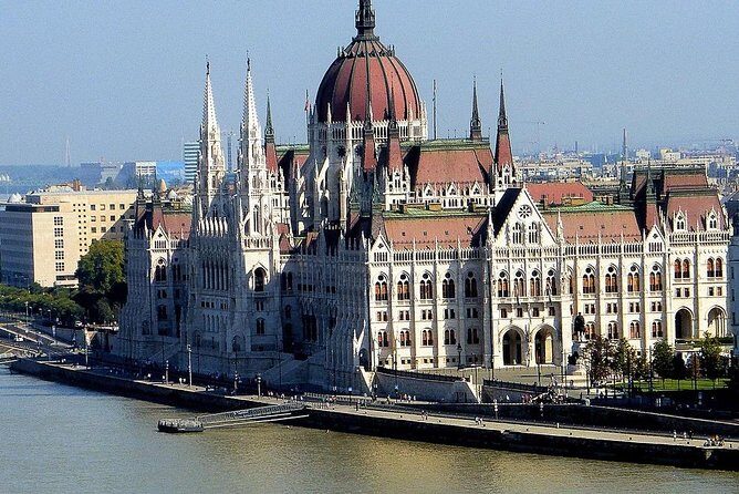 Wonders of Budapest, private tour by car! - Breakdown of the Itinerary
