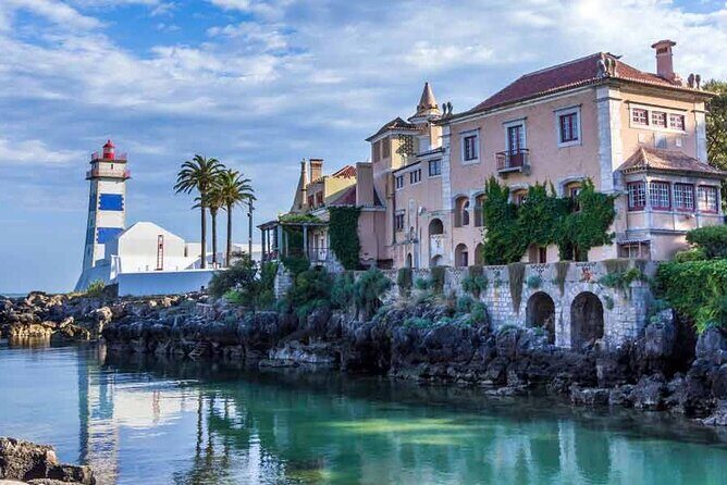 Wonders of Sintra & Coast - Transportation and Group Experience