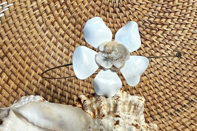 Workshop Beachy bridal hair piece or upcycled mermaid treasures - Key Points