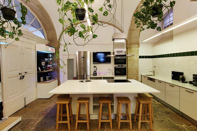 Workshop Cook & Taste Portugal in Lisbon - Key Points