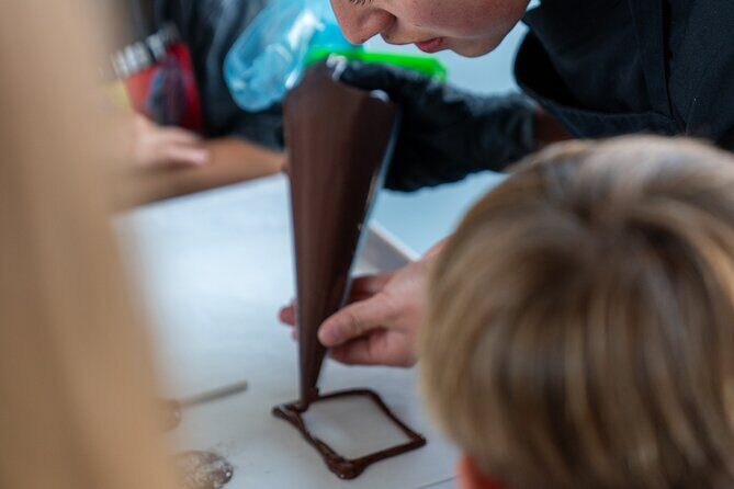 Workshop To Create Your Own Chocolate Bars - Who Would Enjoy This Experience?
