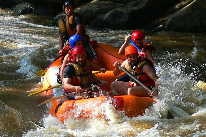 World-Class Mae Taeng River Whitewater Rafting Experience - Diving into the Details: What to Expect from This Chiang Mai Adventure
