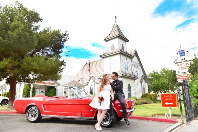 World-Famous Drive-Up Wedding in Las Vegas - Key Points