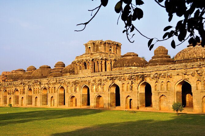 World Heritage Hampi & Chitradurga in 2 days from Bangalore+Lunch - The Adventure Begins: From Bangalore to Hampi