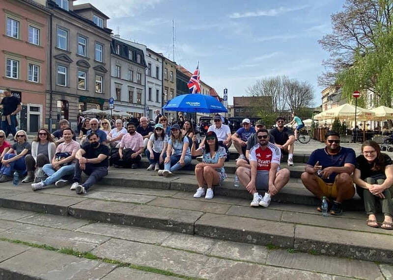 World War Two in Krakow: Jewish Quarter and Ghetto Tour - Key Points