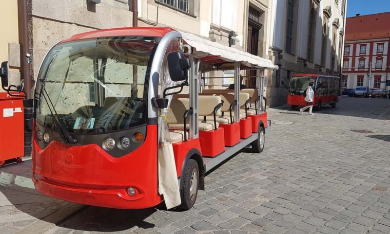 Wrocaw: 2-hour e-bus tour with driver-guide up to 16 people - An Authentic and Comfortable Way to See Wrocław