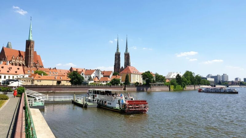 Wrocaw: Boat cruise with a licensed guide (1 hour) - Wrocław: Boat Cruise with a Licensed Guide (1 Hour) — An Authentic Waterway Adventure
