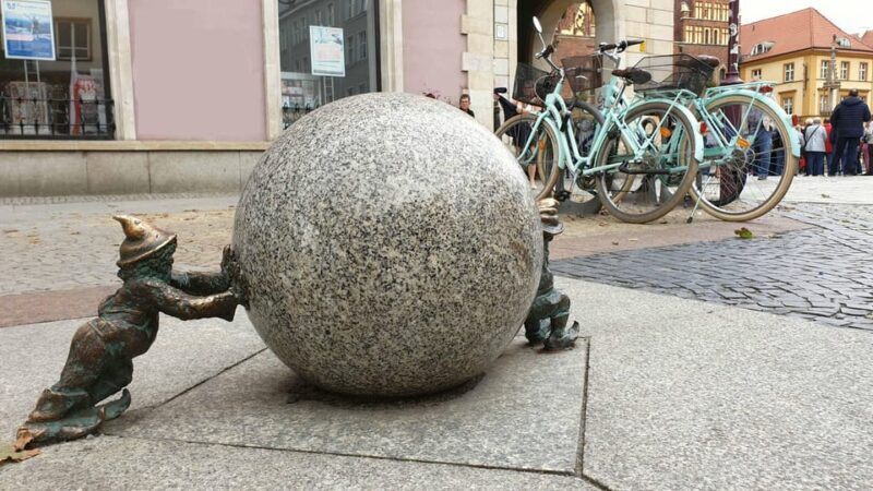 Wrocaw: Following the dwarfs'. See the city differently! 2h - Who Is This Tour Best For?