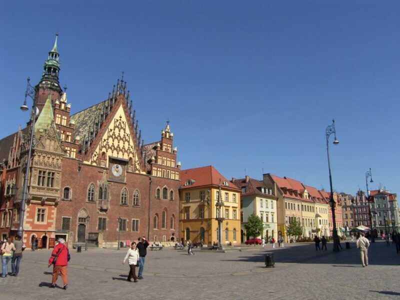 Wroclaw: 2-Hour Private Electric Bus Tour with Guide or Tape - A Deep Dive Into the Experience