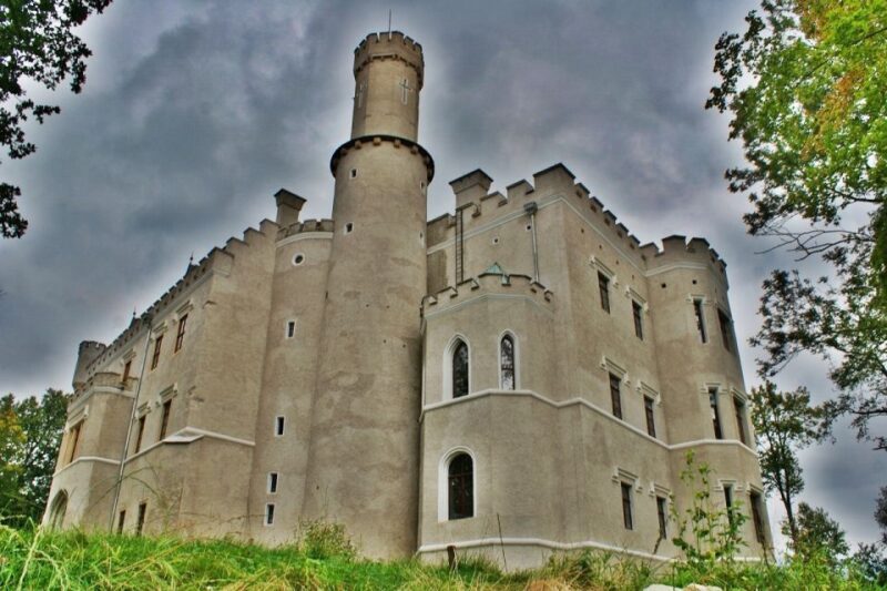 Wroclaw Day Tour to Giant Mountains, Karpacz, Palaces Valley - FAQs