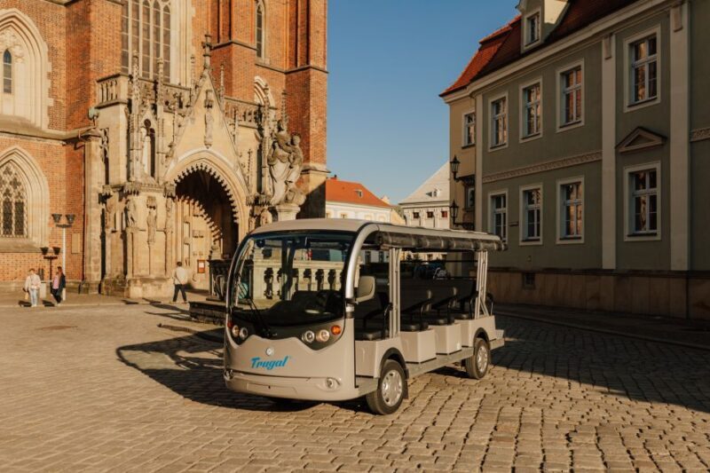Wroclaw: E-Car Tour and Audio Guide - Key Points