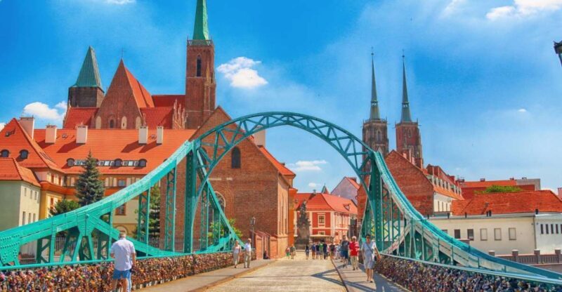 Wroclaw: Old Town Highlights Private Walking Tour - Wroclaw: Old Town Highlights Private Walking Tour