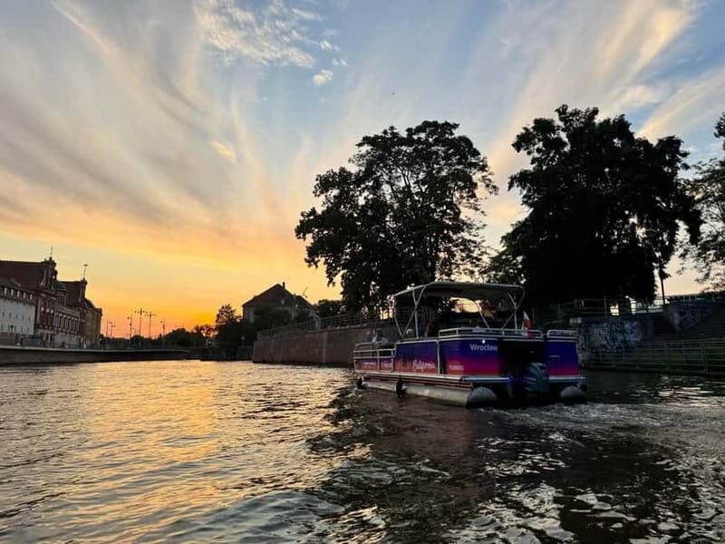 Wroclaw: Old Town Sunset Boat Cruise - Key Points