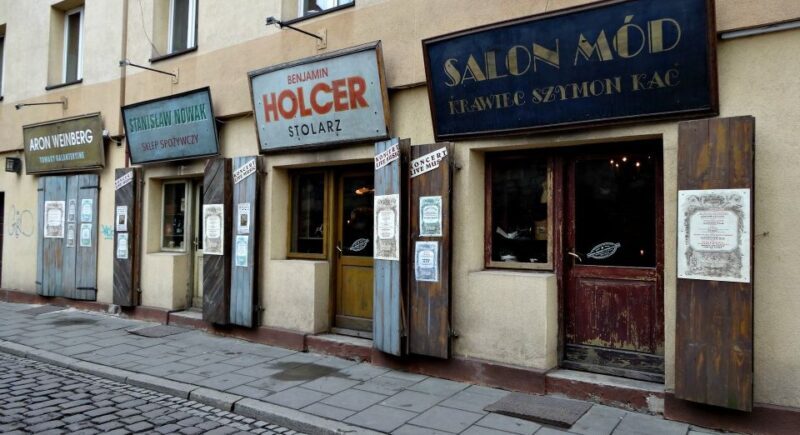 Wroclaw Private Tour to Krakow with Transport and Guide - An In-Depth Look at the Tour Experience