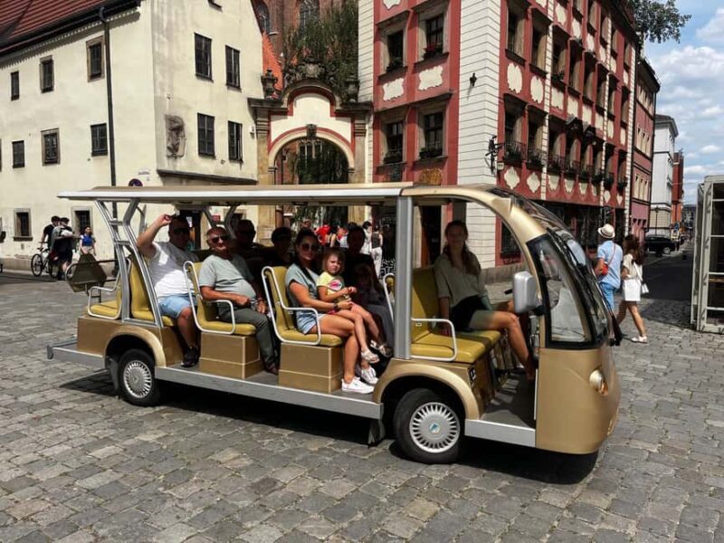 Wroclaw: Private UNLIMITED beer incl. City Tour By Golf Cart - Exploring Wroclaw on a Golf Cart