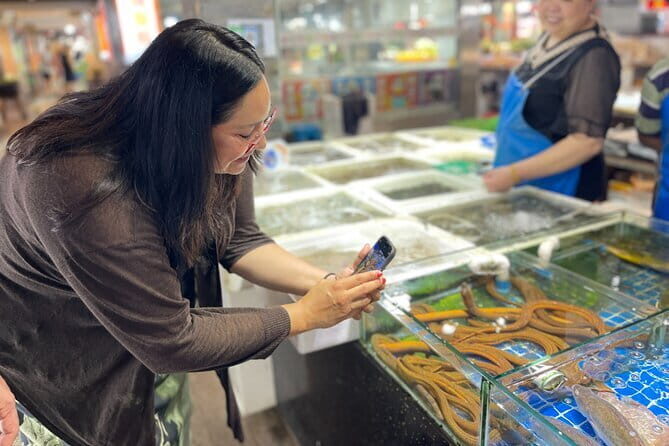 Wuning Community Cultural Center Private Tour in Caoyang - Key Points
