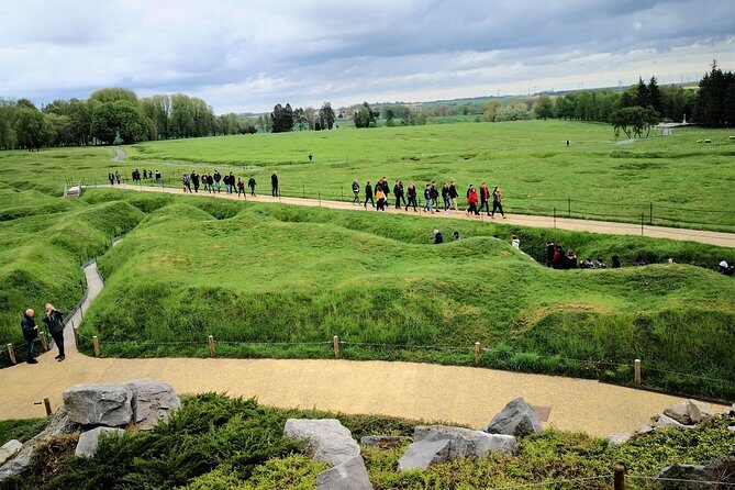 WW1 Somme Battlefields - Private tour from Paris aboard a Van (2 pax) - FAQ