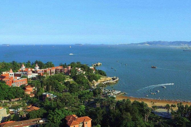 Xiamen Private Tour: Gulangyu and Jimei School Village - Exploring Gulangyu Island: The “Garden on the Sea”
