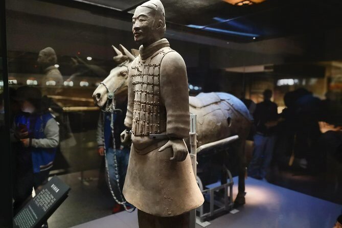 Xi'an Explorer: Private Tour from Guangzhou& Round-Trip Flight - Key Points