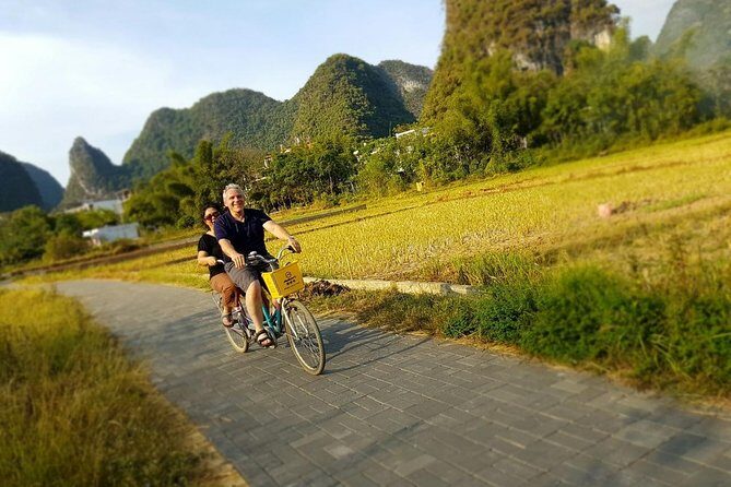 Xingping Xianggong Hill and Yangshuo Countryside Classic Day Tour - Experience Breakdown and What to Expect