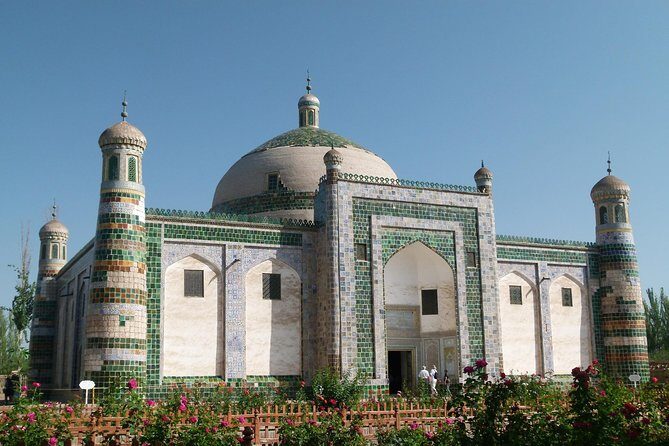 Xinjiang Best Classic Silk Road Tour with Locals - A Closer Look at the Itinerary