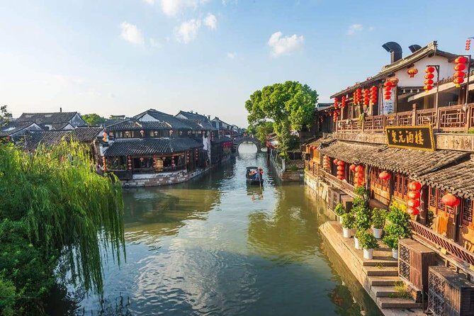 Xitang Water Town Layover Tour from Shanghai Airport - Key Points
