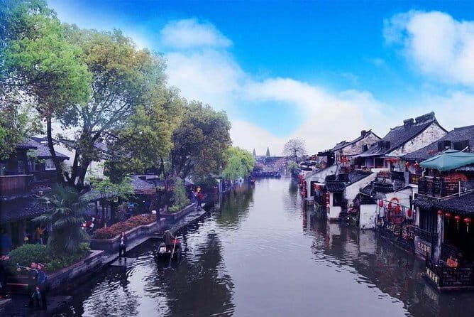 Xitang Water Town Self-Guided Tour from Shanghai with Private Transfer - A Close Look at the Xitang Self-Guided Tour Experience