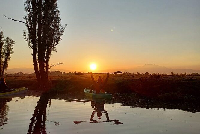 Xochimilco in Kayak - Key Points
