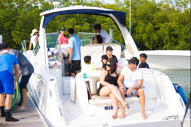 Yacht Celebration! (Restroom/Kitchen/AC & Bed on Board) - The Experience: What You Can Expect