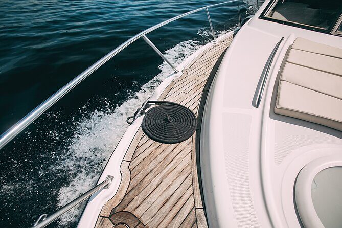 Yacht Meridian 40FT Best Private Rental in Cancun - What Guests Love About This Experience