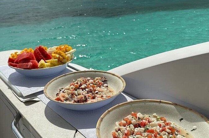 Yacht with visit to heaven cie service snorkell included - FAQs