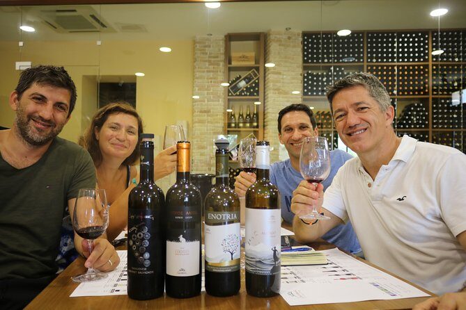 "YAMAS" - Winery tour &wine tasting - Key Points