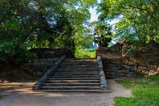 Yapahuwa Ancient Kingdom from Habarana - FAQ