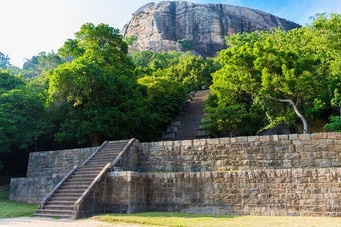 Yapahuwa Ancient Kingdom from Sigiriya - Key Points