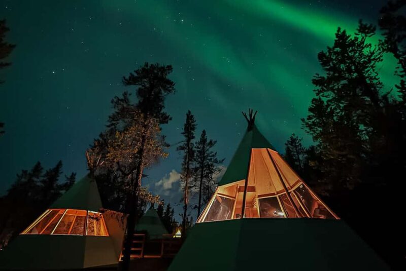 Yellowknife: 2 Nights Aurora Hunting and Viewing in Cabin - Day 1: Guided Aurora Hunting
