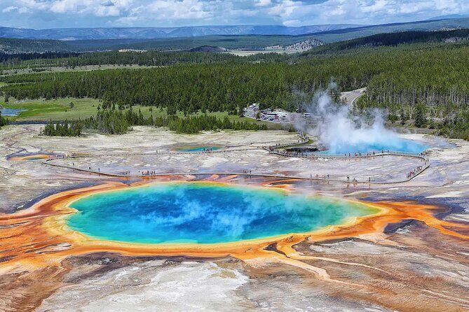 Yellowstone Full Day Private Tour & Hike - from Inside the Park - The Itinerary in Detail
