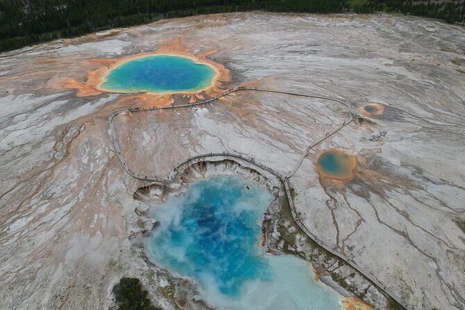 Yellowstone Full Day Private Tour Starting from Jackson Hole - Exploring Yellowstone with a Private Guide