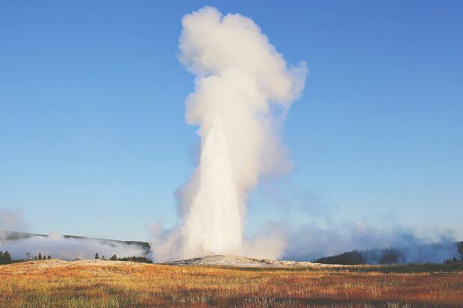 Yellowstone Grand Loop Ultimate Self-Guided Driving Tour - Who Should Consider This Tour?