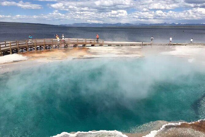 Yellowstone Grand Teton and Coeur dAlene 5-Day Tour from Seattle - An In-Depth Look at the Tour Experience