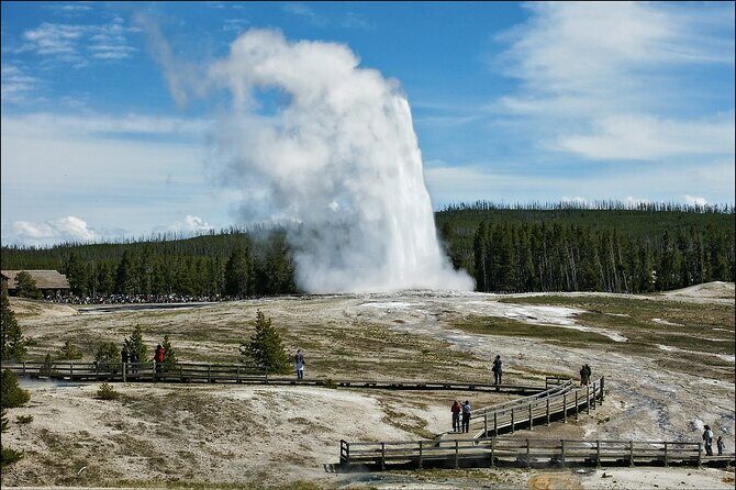 Yellowstone Private Tour Up To 14 - A Surprise Activity Included - Who This Tour Is Best For