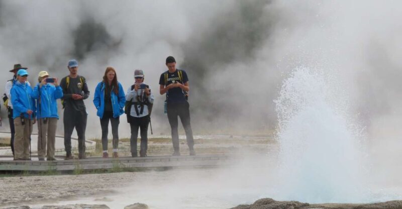Yellowstone: Upper Geyser Basin Hike with Lunch - Why Consider This Tour?