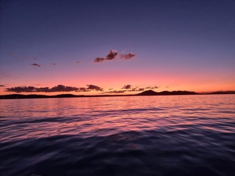 Yeppoon: Sunset Cruise w/ Cheese Platter & Champagne - FAQ