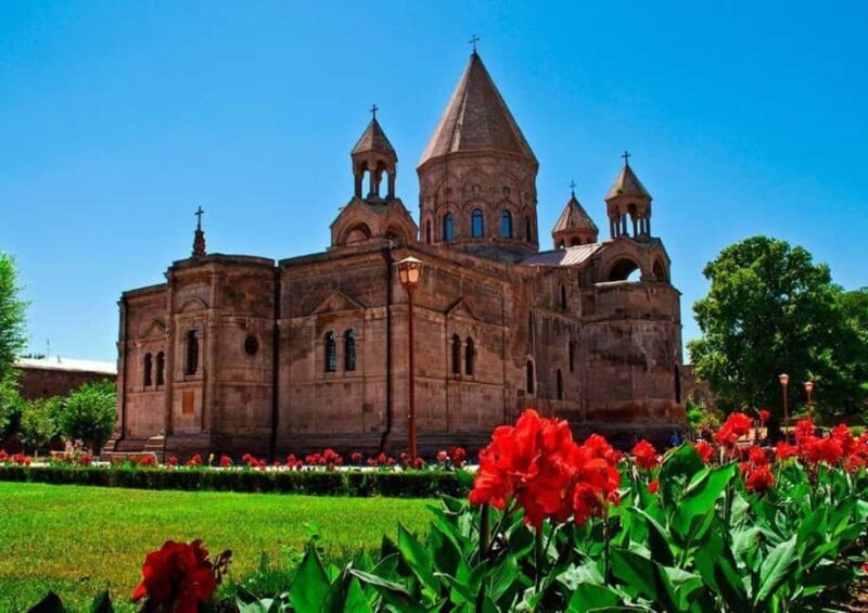 Yerevan: Echmiatsin St. Hripsime/Gayane, City tour Zvartnots - An In-Depth Look at the Tour Experience