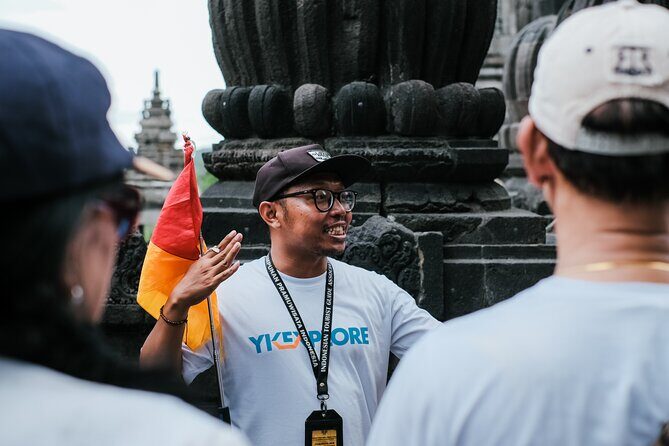 Yogyakarta Borobudur Climb Up And Prambanan Temples Sharing Tour - An In-Depth Look at the Tour Itinerary