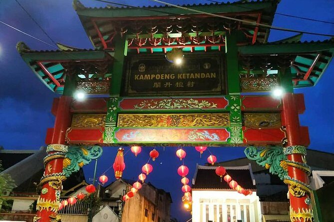 Yogyakarta Historical Walking and Food Tour - In-Depth Review of the Yogyakarta Night Tour